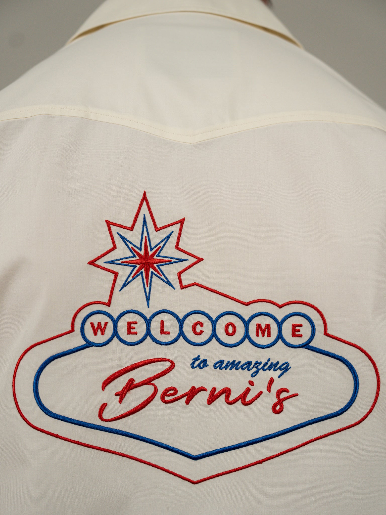 The House of Luck Shirt Vintage White - Berni