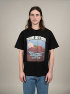 The Do Look Up Tee Black - Berni