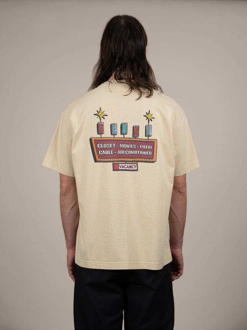 The Billboard Tee Limestone - Berni